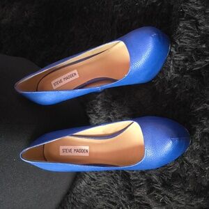 Steve Madden  Size 9 Blue
